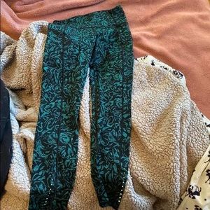 Lululemon athletic leggings